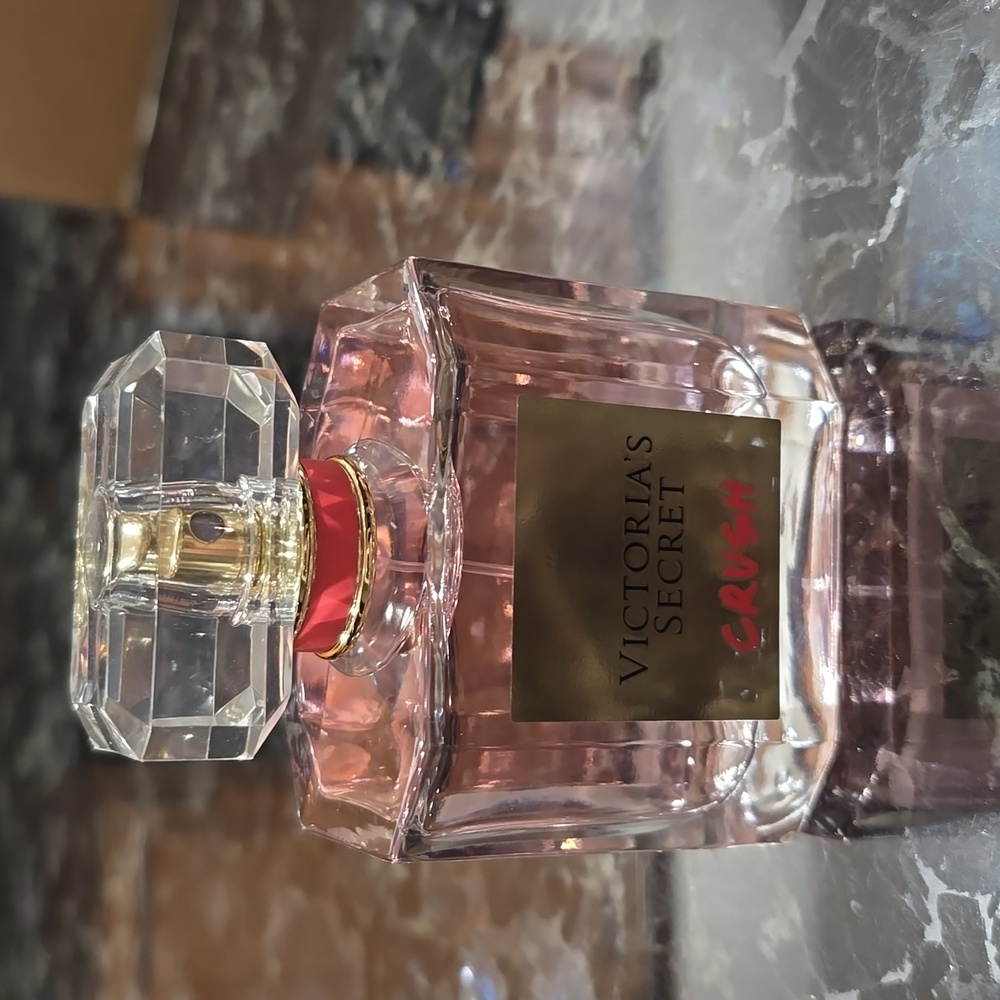 VS Crush Eau de Parfum 3.4oz
